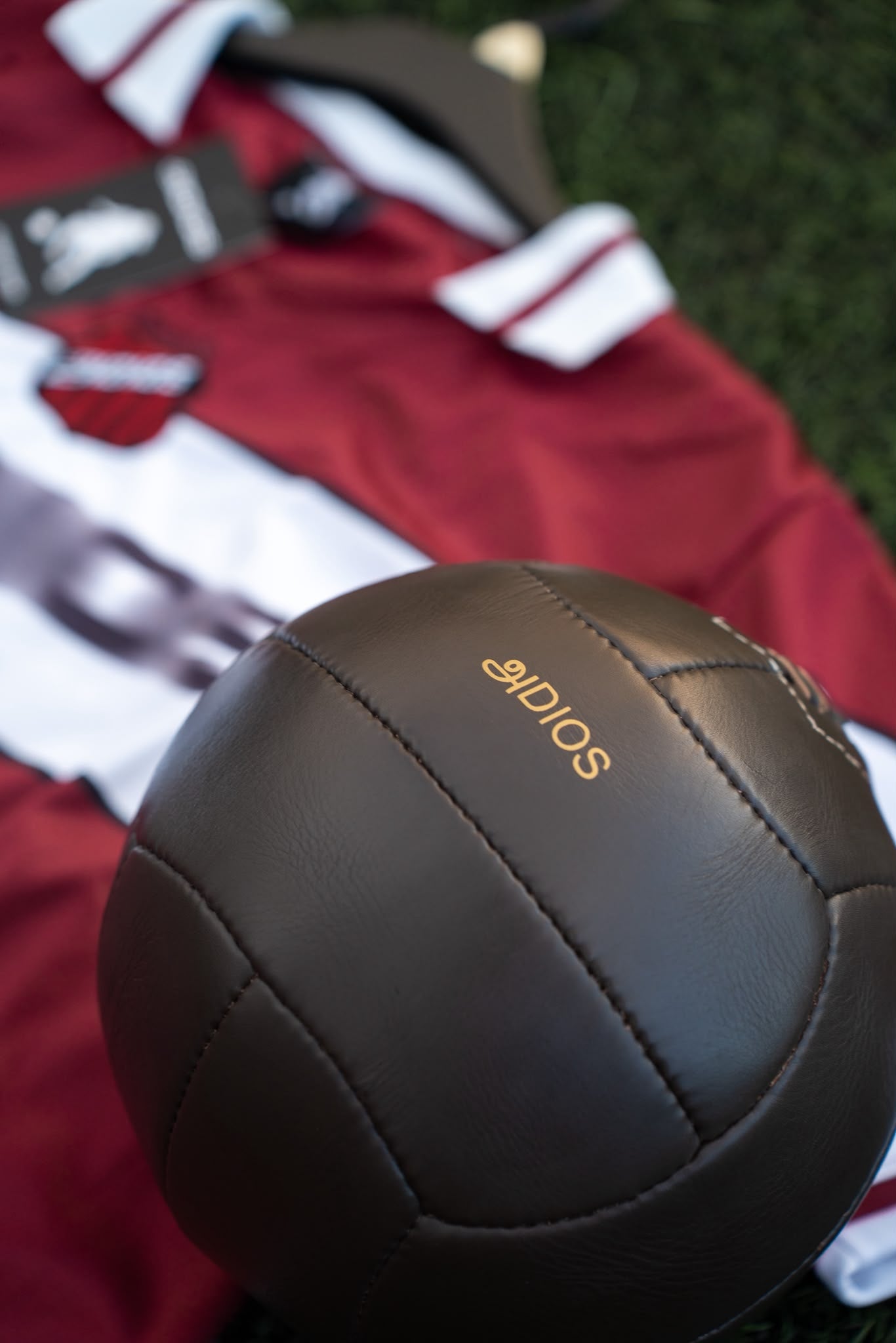 FOOTBALL JERSEY [MAROON]
